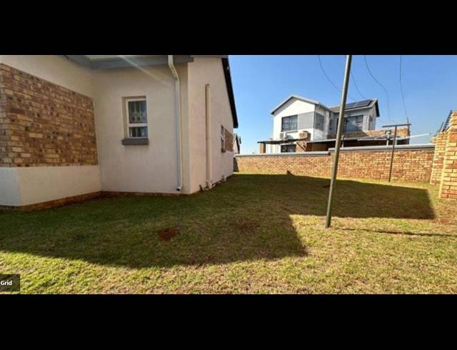 3 BEDROOM TOWNHOUSE FOR SALE IN ROSEACRE